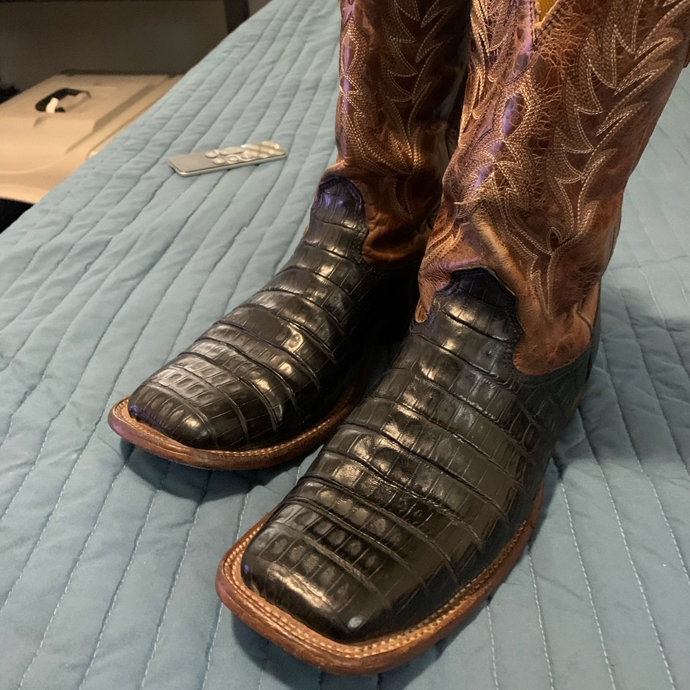 Cavenders Caiman cowboy boots